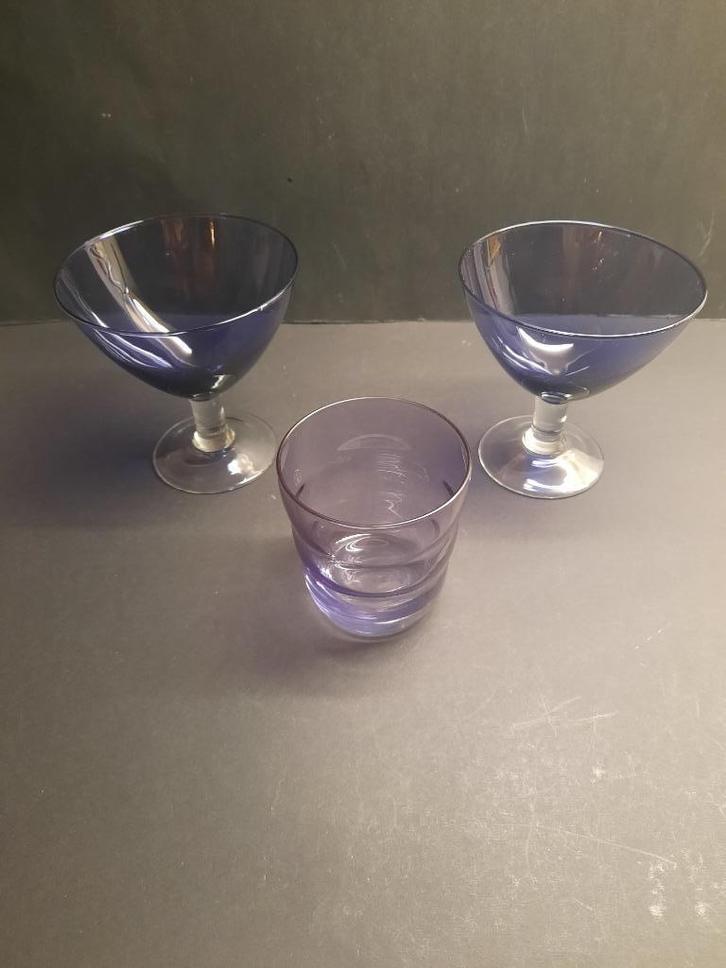 Vintage obergine kleurige ijscoupes, Antiek en Kunst, Antiek | Glas en Kristal, Ophalen of Verzenden