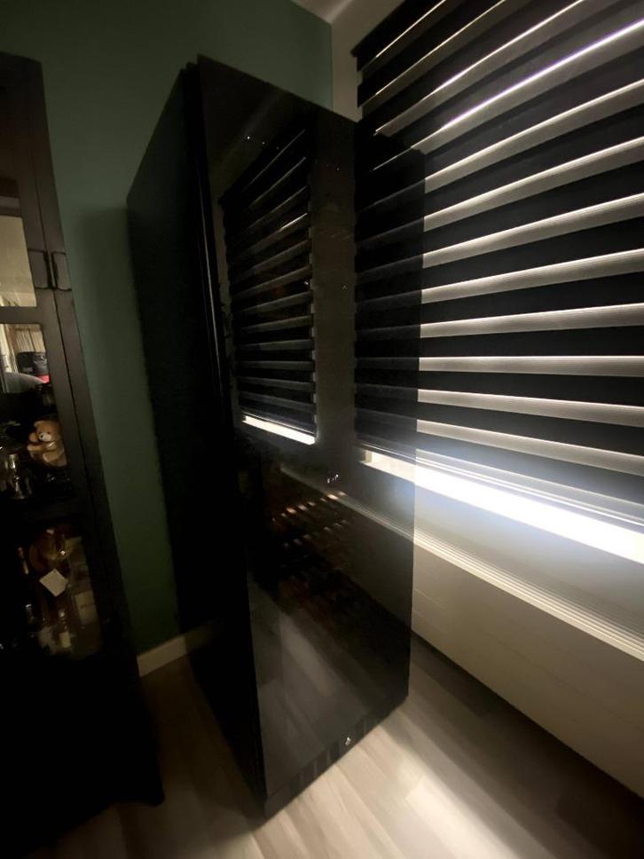 Temptech Sommelier Wijnkoelkast | SOM180DRB | 2 Zones, Huis en Inrichting, Keuken | Keukenbenodigdheden, Zo goed als nieuw, Ophalen