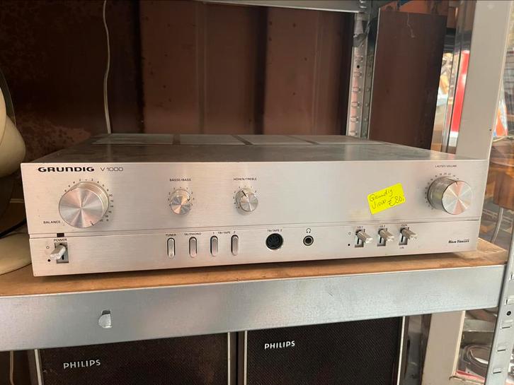 Grundig V1000 versterker, Audio, Tv en Foto, Versterkers en Receivers, Gebruikt, Overige merken, Ophalen of Verzenden