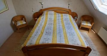 Handgemaakt eiken houten bed 160 x 200 cm beschikbaar voor biedingen