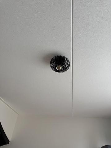 Lampen  beschikbaar voor biedingen