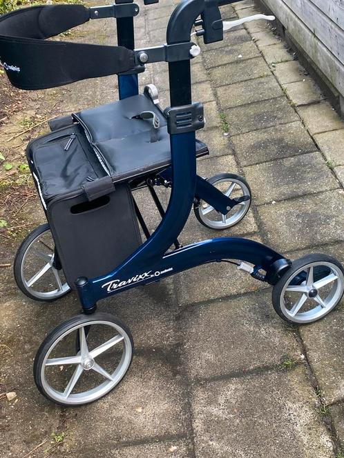 Travixx de luxe maat M, Diversen, Rollators, Zo goed als nieuw, Lichtgewicht, Opvouwbaar, Ophalen of Verzenden