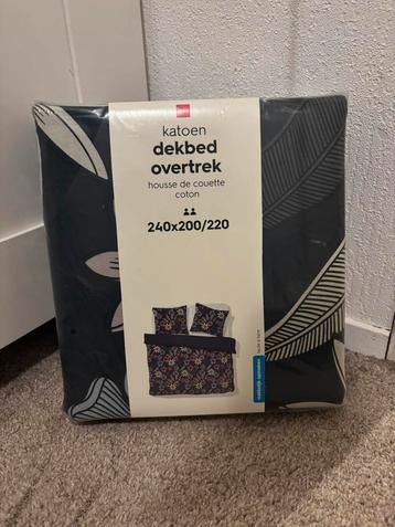 Nieuw Katoenen Dekbedovertrek 240x200/220 beschikbaar voor biedingen
