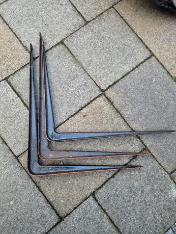GRATIS hoeksteunen 35cm beschikbaar voor biedingen