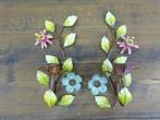 2 oude Italiaanse muurkandelaars bloemen *Couleur Brocante*, Ophalen of Verzenden