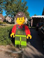 Lego straat versiering 2 grote legopoppen en legobloemen, Ophalen, Gebruikt