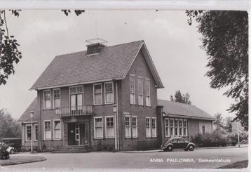 anna paulowna gemeentehuis met  vw  kever beschikbaar voor biedingen
