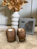 UGGs baby maat 18, Ophalen of Verzenden, Nieuw, Jongen of Meisje, Laarzen