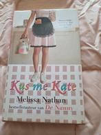 Boek Kus me kate, Ophalen of Verzenden, Zo goed als nieuw
