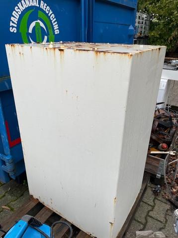 brandkast kluis geen sleutel beschikbaar voor biedingen