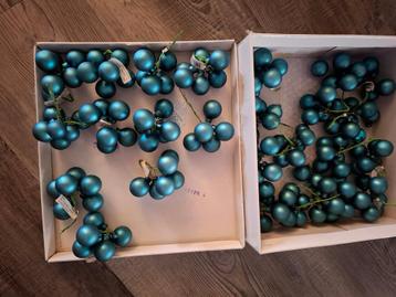 kerstballen blauw/groen beschikbaar voor biedingen