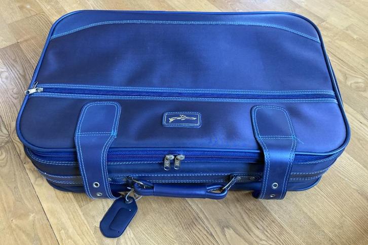 Reiskoffer blauw softcover 65x40x18 cm, Sieraden, Tassen en Uiterlijk, Koffers, Zo goed als nieuw, Zacht kunststof, 60 tot 70 cm