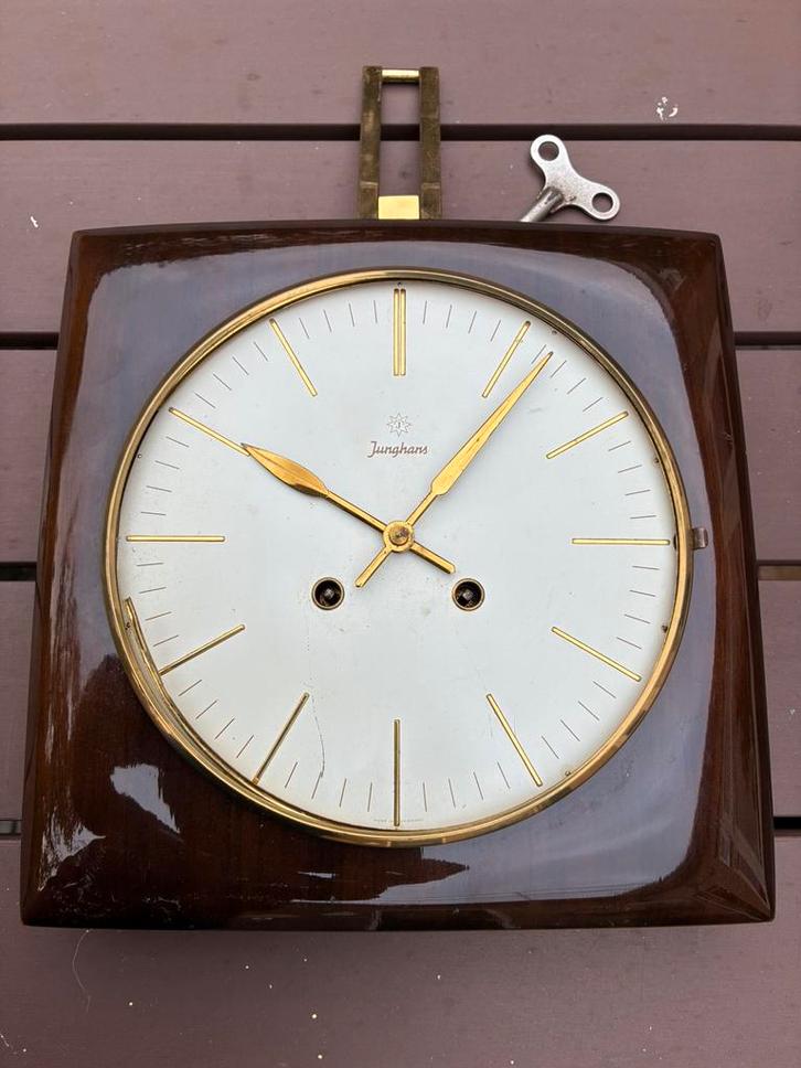 Vintage Junghans wandklok voor de liefhebber., Antiek en Kunst, Antiek | Klokken, Ophalen of Verzenden