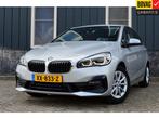 BMW 2 Serie Active Tourer 220i Executive Edition Rijklaarpri, Auto's, BMW, Te koop, Zilver of Grijs, Benzine, 73 €/maand
