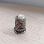 Zilveren Vingerhoed - Antiek, Ophalen of Verzenden, Zilver