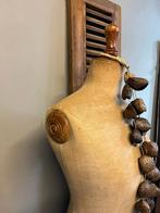 Streng notenhanger,decoratie sober,landelijk, Huis en Inrichting, Ophalen of Verzenden, Zo goed als nieuw, X, X