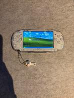 Psp 3000 white homebrew met 31 games, Spelcomputers en Games, Met games, Ophalen of Verzenden, Zo goed als nieuw, PSP 3000