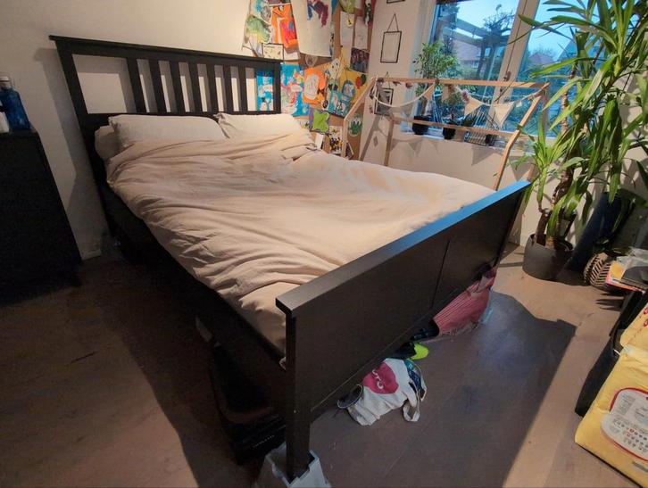 Compleet Tweepersoonsbed IKEA Hemnes 140*200cm, Huis en Inrichting, Slaapkamer | Bedden, Gebruikt, Tweepersoons, 140 cm, 200 cm