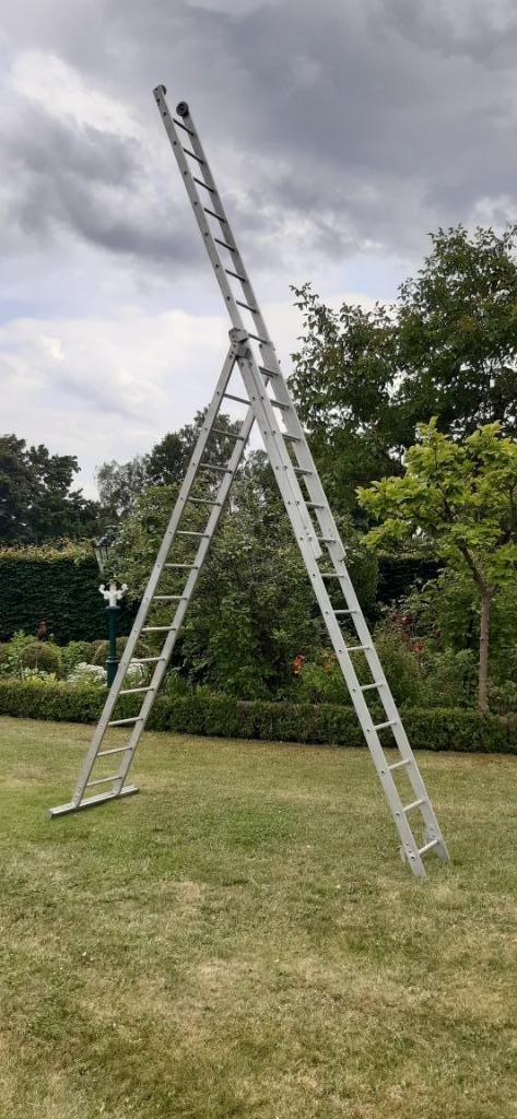 reform ladder 3*14 (uitschuiflengte 9.6 m), Doe-het-zelf en Verbouw, Ladders en Trappen, Gebruikt, Ladder, 4 meter of meer, Opvouwbaar of Inschuifbaar
