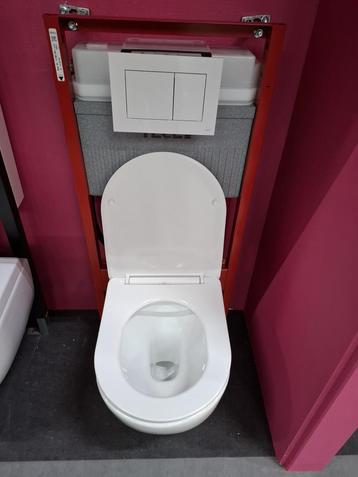 Toiletset beschikbaar voor biedingen