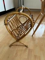 Vintage krantenhouder/tijdschriftenrek, Huis en Inrichting, Woonaccessoires | Krantenbakken en Lectuurbakken, Ophalen, Gebruikt