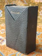 Stel mooie antieke religieuze boekjes uit Engeland in etui., Ophalen of Verzenden