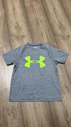 In zeer nette staat: grijs shirt Under Armour mt YXS mt 122, Ophalen of Verzenden, Zo goed als nieuw, Shirt of Longsleeve, Under Armour