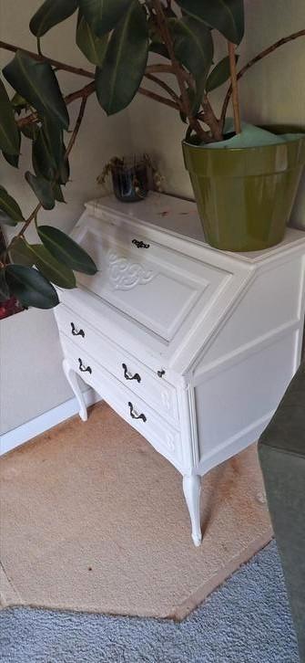 Secretaire bureautje brocante stijl   beschikbaar voor biedingen
