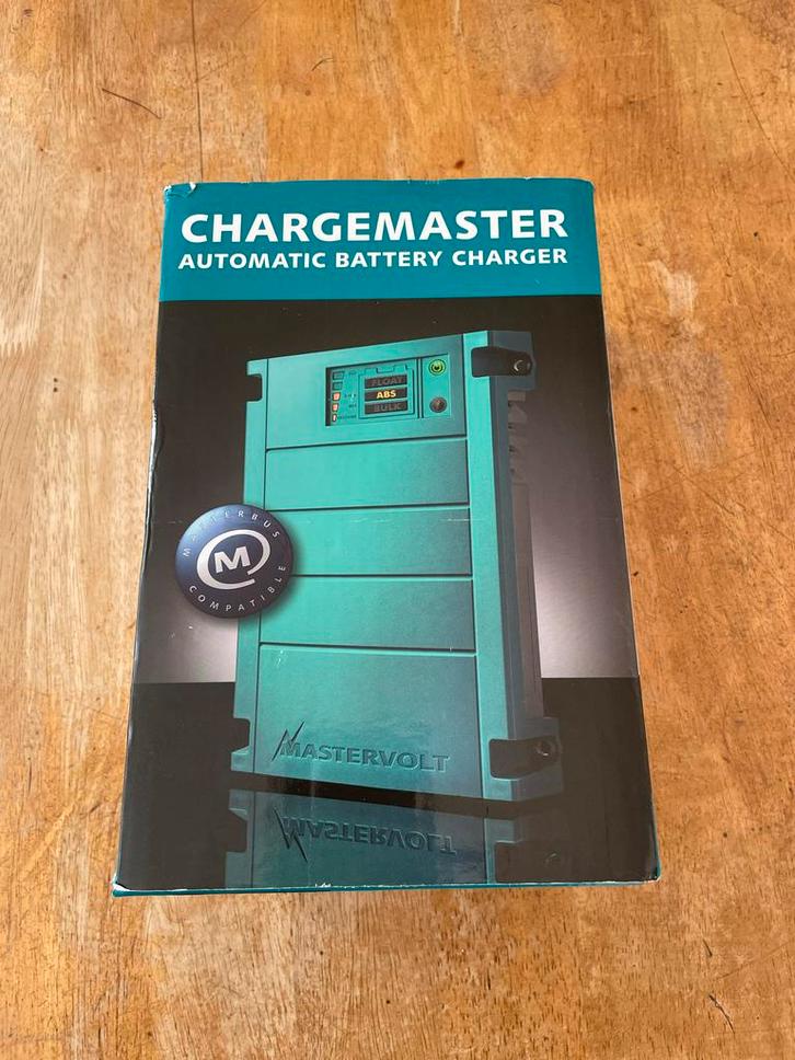 Mastervolt ChargeMaster 24/12-3 Acculader - Nieuw in Doos, Auto diversen, Laadpalen, Nieuw, Laadkabel, Ophalen of Verzenden