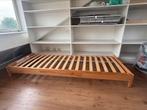 Ikea bedframe Utaker (stapelbaar)., Huis en Inrichting, Slaapkamer | Bedden, Ophalen, Gebruikt, 90 cm, Bruin