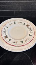 Kerstservies wedgwood gemixt met wedgwood windsor, Ophalen, Zo goed als nieuw, Bord(en), Wedgwood