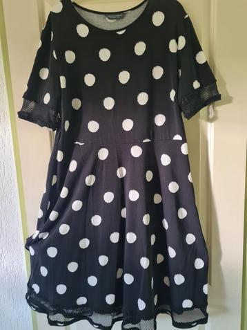 Zo,n leuke jurk van Dorothy Perkins maat48/ 50 beschikbaar voor biedingen