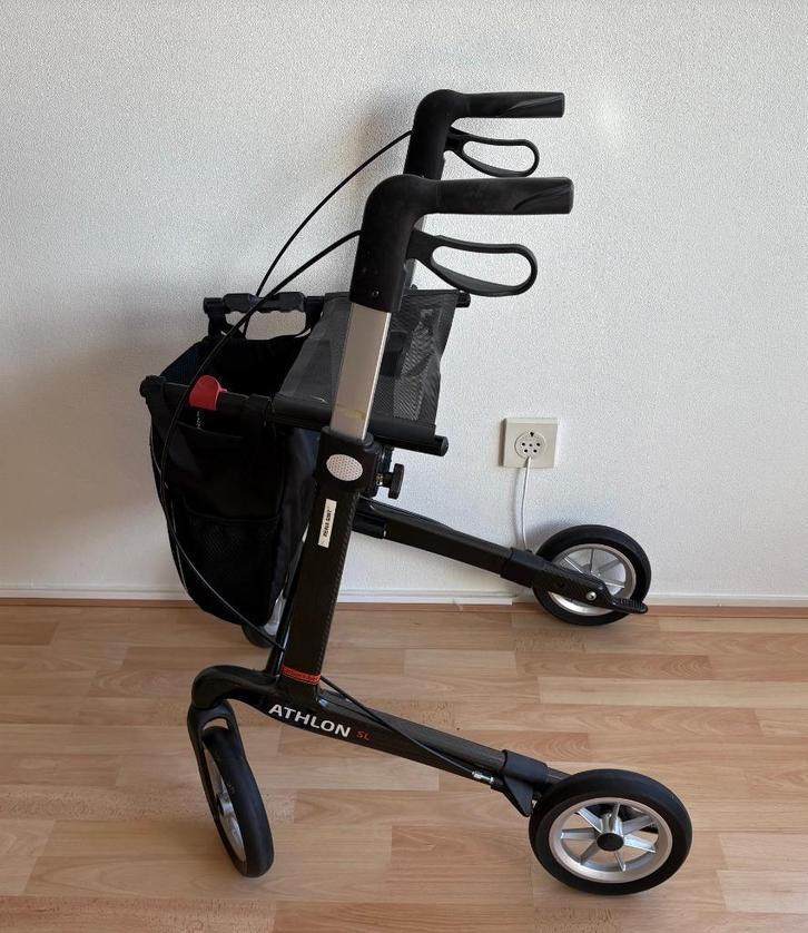 Carbon Rollator Athlon SL Lichtgewicht 5,2kg, Diversen, Rollators, Zo goed als nieuw, Lichtgewicht, Ophalen