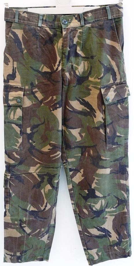 Broek, GVT, M93, Woodland, maat: 8090/8090, KL, 1990.(Nr.10), Verzamelen, Militaria | Algemeen, Landmacht, Kleding of Schoenen