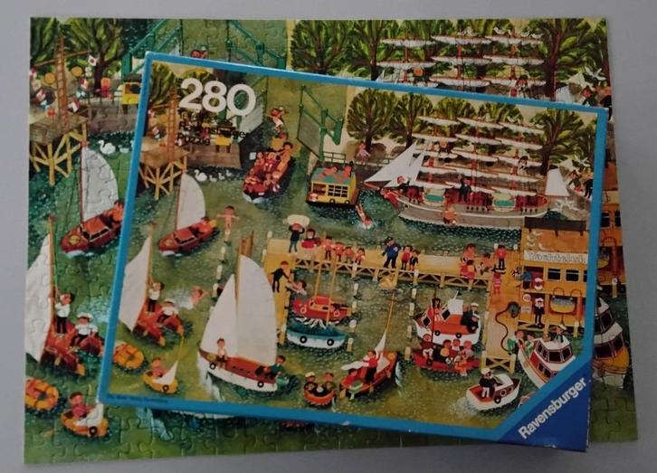 Vintage funny legpuzzel - Yachthaven - Ali Mitgutsch - Raven, Hobby en Vrije tijd, Denksport en Puzzels, Gebruikt, Legpuzzel, Minder dan 500 stukjes