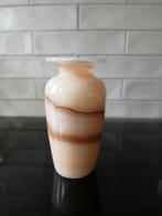 Vaas albast met beige en roestbruine tinten, Overige kleuren, Aardewerk of Porselein, Ophalen of Verzenden, Zo goed als nieuw