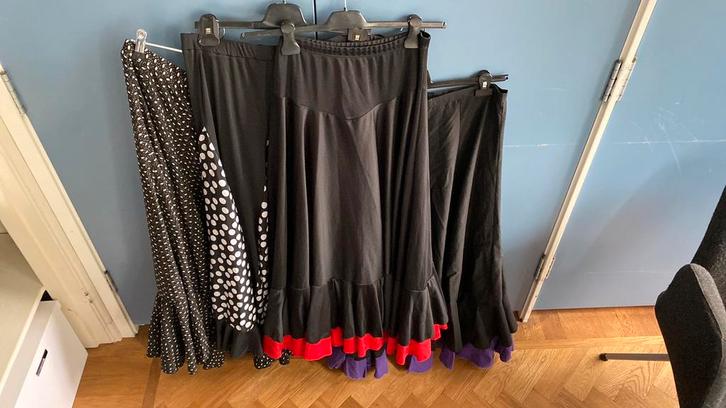 4 flamenco rokken mt 46, Kleding | Dames, Rokken, Gedragen, Maat 46/48 (XL) of groter, Zwart, Onder de knie, Ophalen of Verzenden