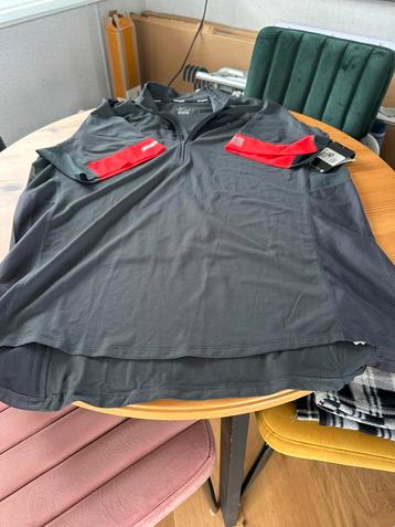 Nike running shirt met rits en korte mouw XXL beschikbaar voor biedingen