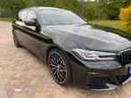 BMW 5-Serie 520d model 2021! M-sport PAN HUD, Auto's, Automaat, Achterwielaandrijving, 1995 cc, Zwart