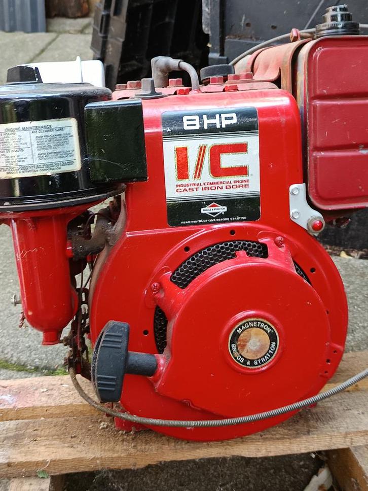 Motor Briggs en Stratton, Doe-het-zelf en Verbouw, Motoren, Gebruikt, Benzinemotor, 1800 rpm of meer, Ophalen
