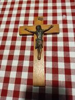 Kruisje hout met bronskleurig jezus beeld 20 cm., Ophalen of Verzenden, Zo goed als nieuw, Beeld(je), Christendom | Katholiek