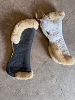 Zadel onderlegger bont, Dieren en Toebehoren, Ophalen of Verzenden, Zo goed als nieuw