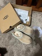 Nieuw Ugg schoenen maat 40 dames schoenen maat 38, UGG, Beige, Nieuw, Ophalen of Verzenden