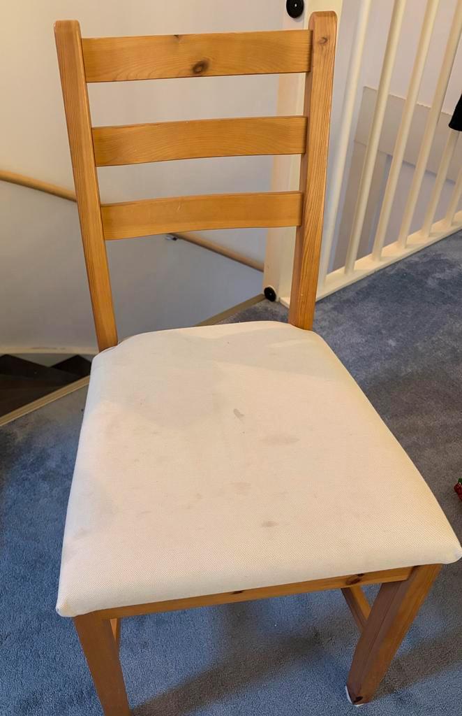 Ikea dining table with 4 chairs, Huis en Inrichting, Tafels | Eettafels, Gebruikt, 50 tot 100 cm, 100 tot 150 cm, Rechthoekig
