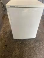Liebherr tafelmodel koelkast, Zonder vriesvak, 100 tot 150 liter, Zo goed als nieuw, Ophalen