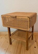 Nachtkastje Bali stijl teak hout met gevlochten rotan, Ophalen, Minder dan 45 cm, Nieuw, 55 tot 70 cm