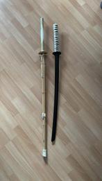 Twee houten kendo zwaarden, Gebruikt, Overige, Vechtsportmateriaal, Groter dan maat XL