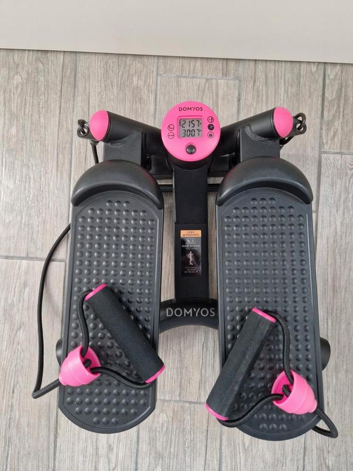 Decathlon Domyos MS500 Stepper, Sport en Fitness, Fitnessapparatuur, Zo goed als nieuw, Stepapparaat, Benen, Ophalen