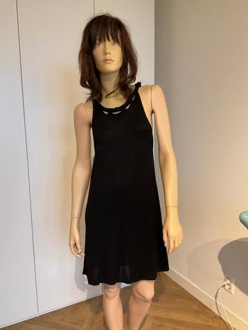 Little black dress ( eventueel met mooi vestje) beschikbaar voor biedingen