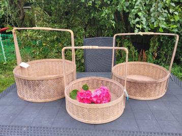Gave grote rotan manden, in 3 maten NIEUW beschikbaar voor biedingen